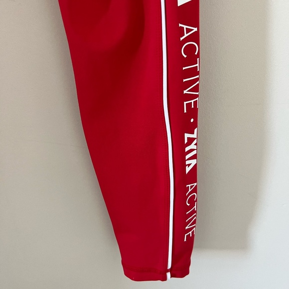 ZYIA Active Red Leggings Size 6-8 - Picture 3 of 9